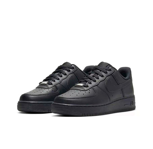 Nike Air Force 1 Triple Black Sneakers