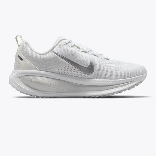 Nike Vomero 18 White Metallic Silver Photon Dust Running Shoes