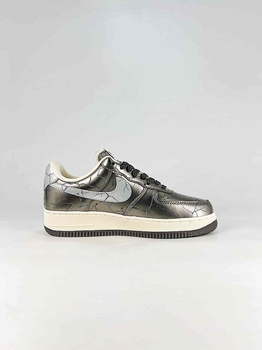 Nike Air Force 1 07 Low JC8888-003 Metallic Crackle Graphic Sneakers Silver Black