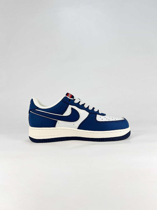 Nike x Supreme Air Force 1 07 Low XS1958-62 Mickey Graphic Sneakers Navy White Red