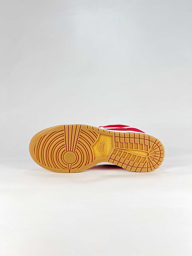 Nike Big Lux 854166-600 Contrast Swoosh Sneakers Red White Gum