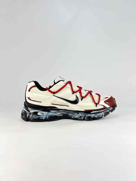 Nike Initiator 394055-101 White Red Black Roadrunner Detail Low Top Sneakers