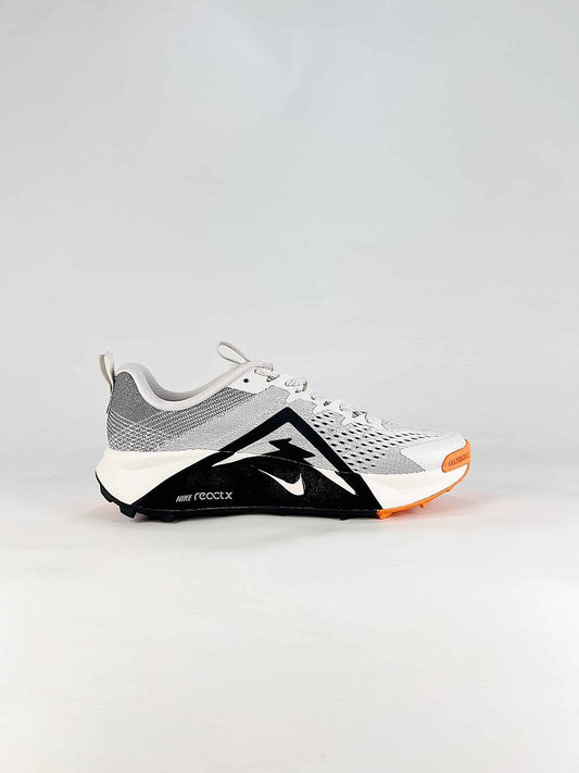 Nike Wildhorse 10 FV2338-103 White Black Orange Trail Running Shoes