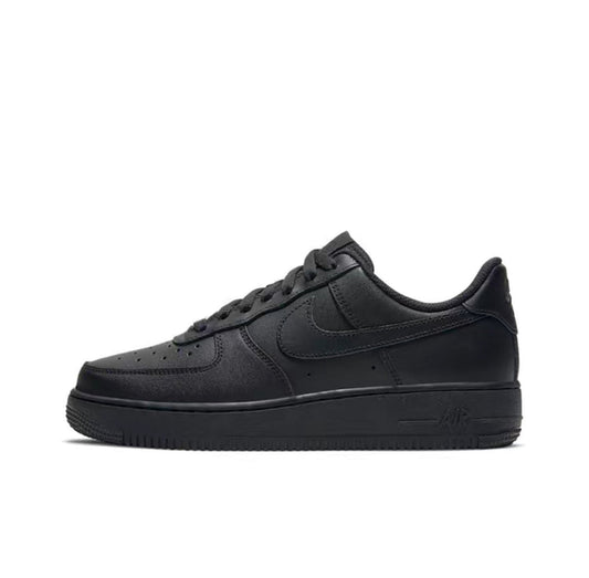 Nike Air Force 1 Triple Black Sneakers