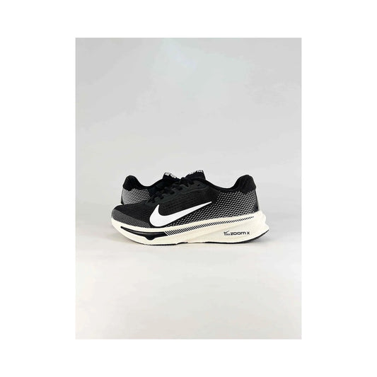 Nike Pegasus Premium SELL1688-002 Black White Running Sneakers [pegasus-premium-square-white-v1]