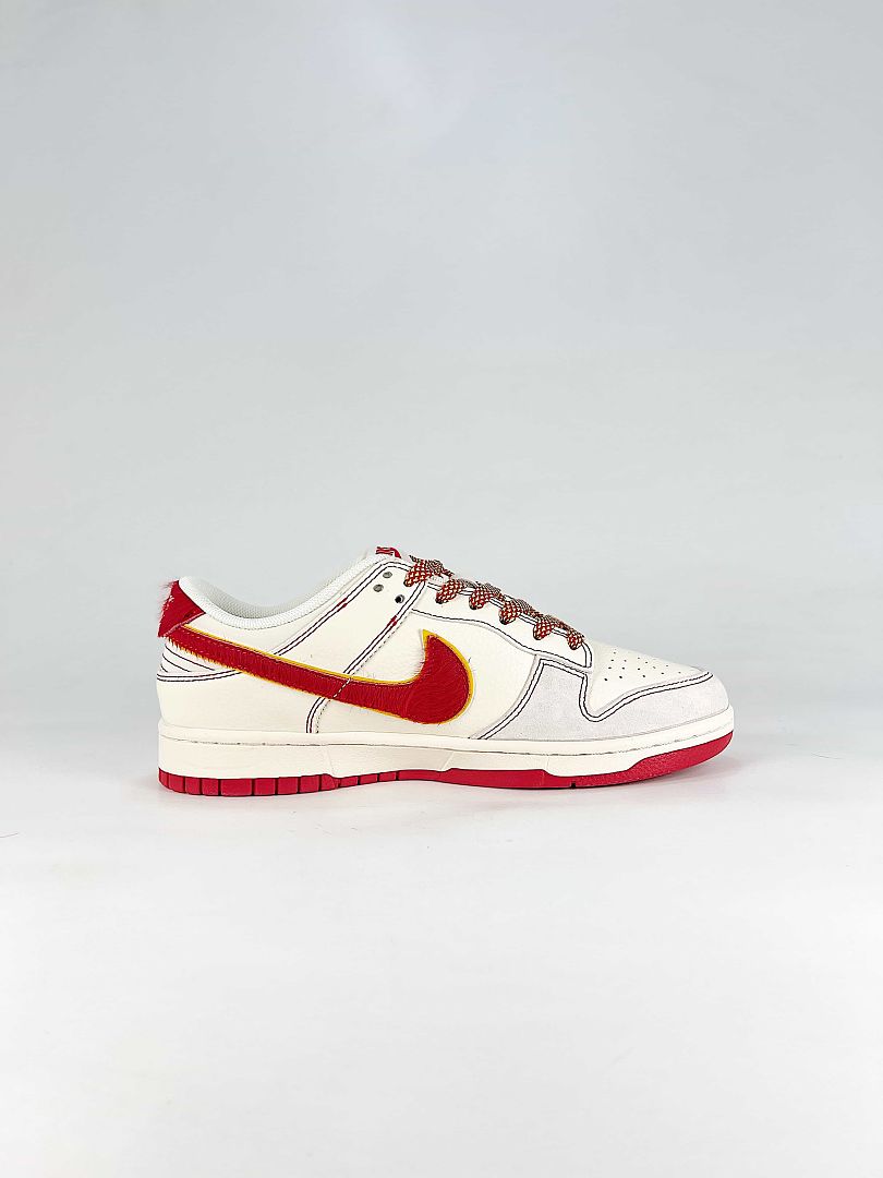 Nike SB Dunk Low JY6988-131 White Sneakers