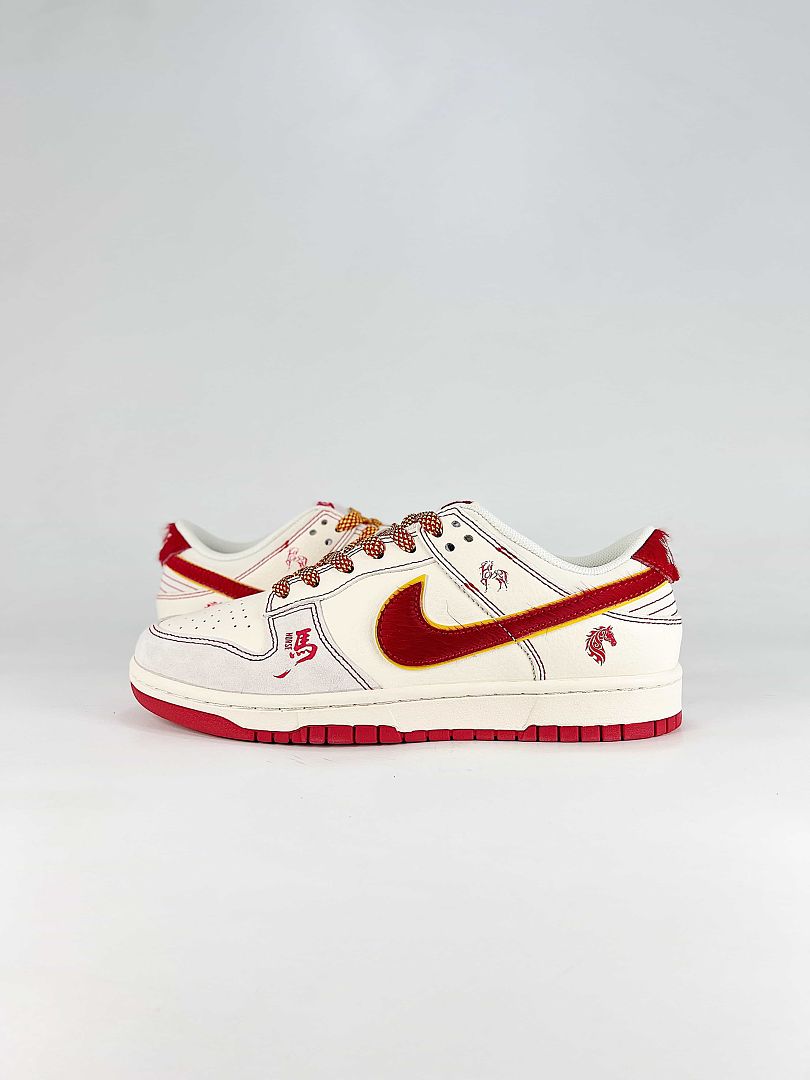 Nike SB Dunk Low JY6988-131 White Sneakers