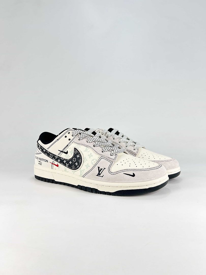 Nike x Louis Vuitton SB Dunk Low White Monogram Sneakers