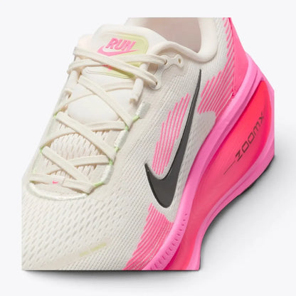Nike Vomero 18 Sail Hyper Pink Running Shoes