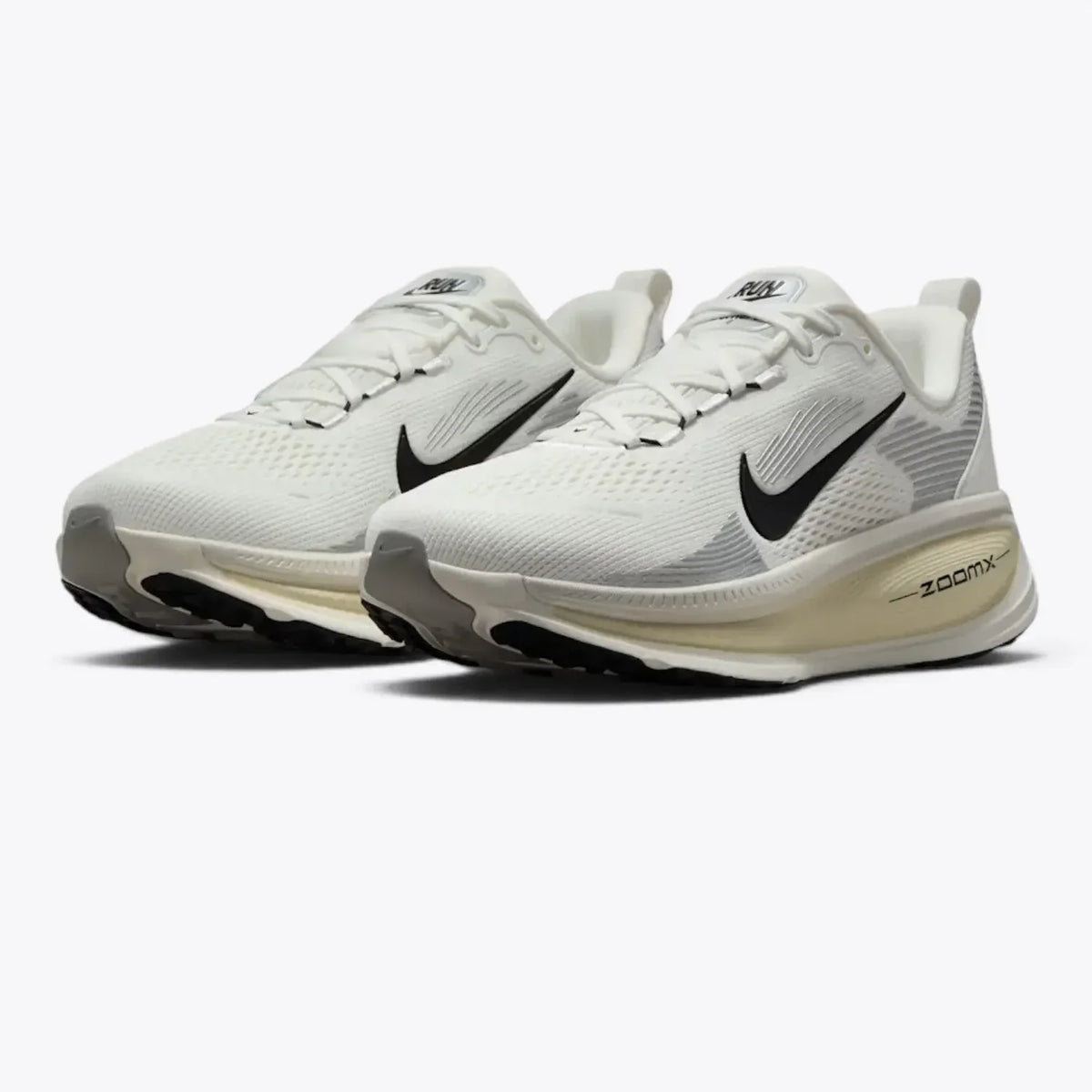 Nike Vomero 18 Summit White Coconut Milk Running Shoes