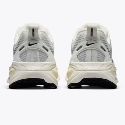 Nike Vomero 18 Summit White Coconut Milk Running Shoes