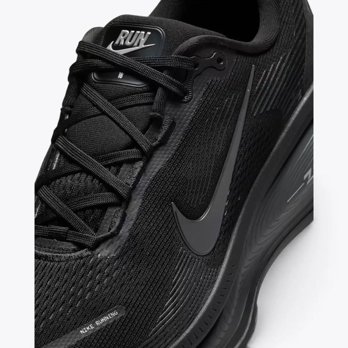 Nike Vomero 18 Triple Black Running Shoes