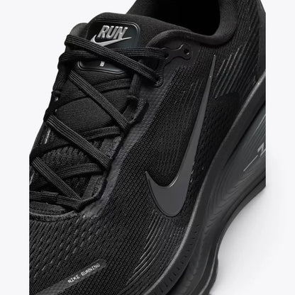 Nike Vomero 18 Triple Black Running Shoes