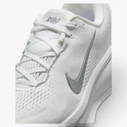 Nike Vomero 18 White Metallic Silver Photon Dust Running Shoes