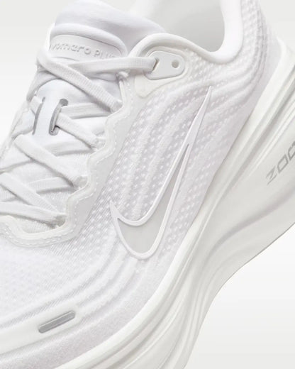 Nike Vomero Plus White Metallic Silver Light Smokey Grey Running Shoes
