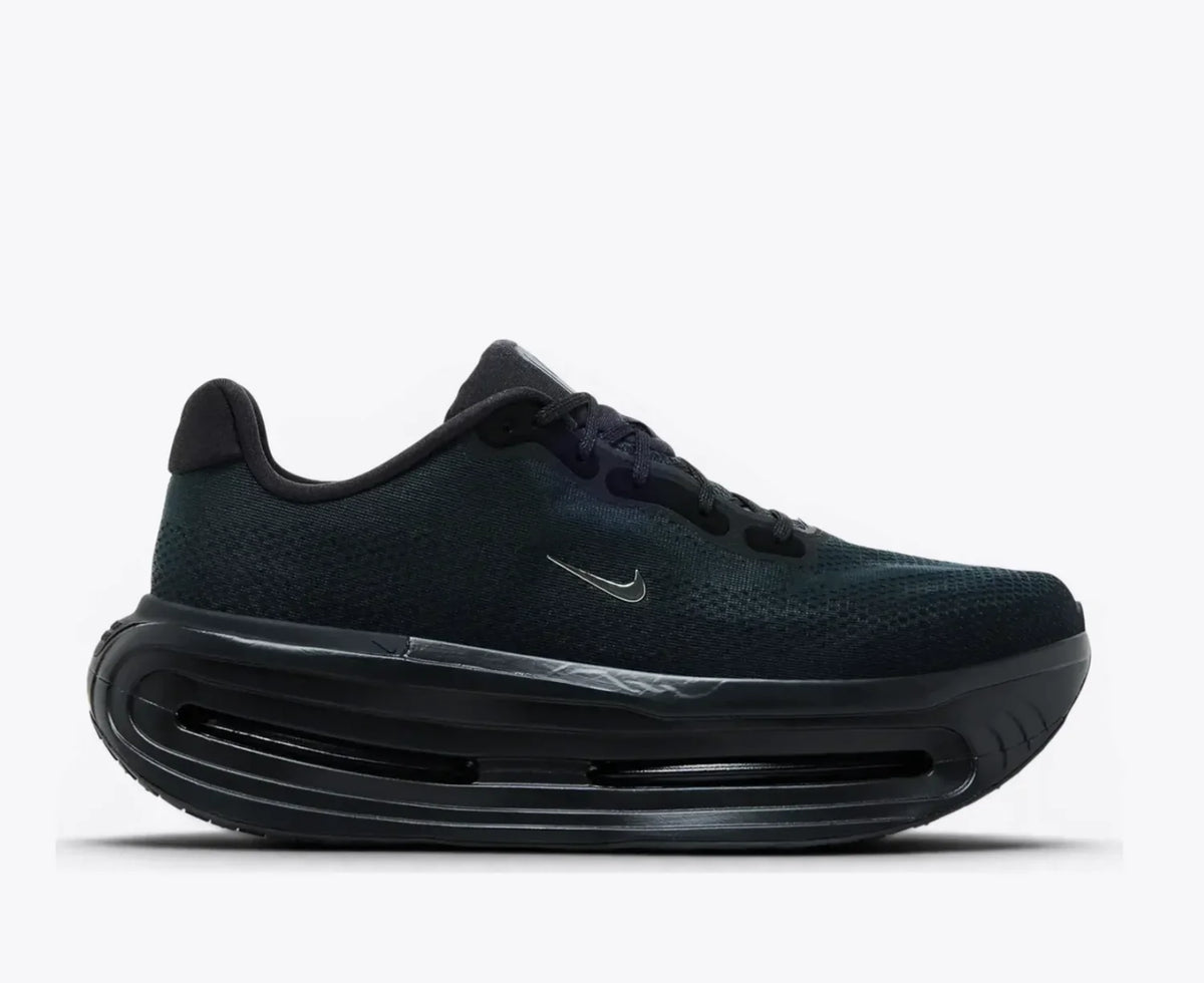 Nike Vomero Premium Triple Black Running Shoes