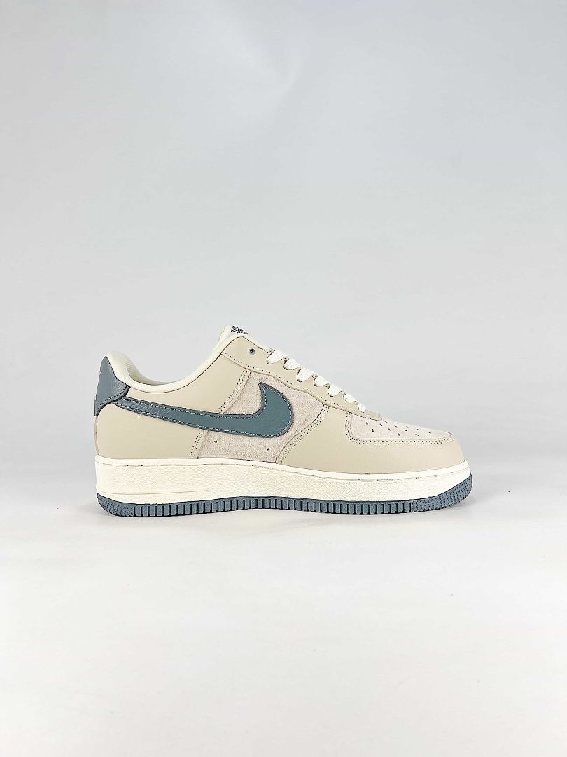 The North Face x Nike Air Force 1 Low Sail Grey Air Sneakers