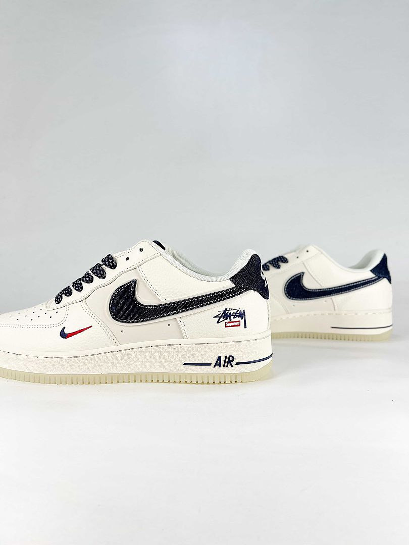 Nike Air Force 1 07 Low DN9688-135 Stussy Script Supreme Box Logo Graphic Detail Sneakers Sail Black Red