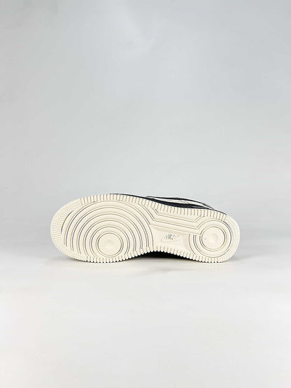 Nike Air Force 1 07 Low DN9688-147 Stussy Double Swoosh Graphic Detail Sneakers White Black