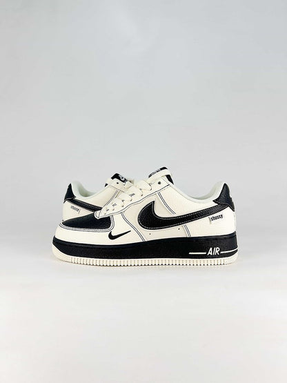 Nike Air Force 1 07 Low DN9688-147 Stussy Double Swoosh Graphic Detail Sneakers White Black