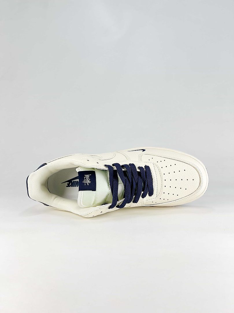 Nike Air Force 1 07 Low HO7788-101 Stussy Script Supreme Box Logo Graphic Sneakers White Navy Red
