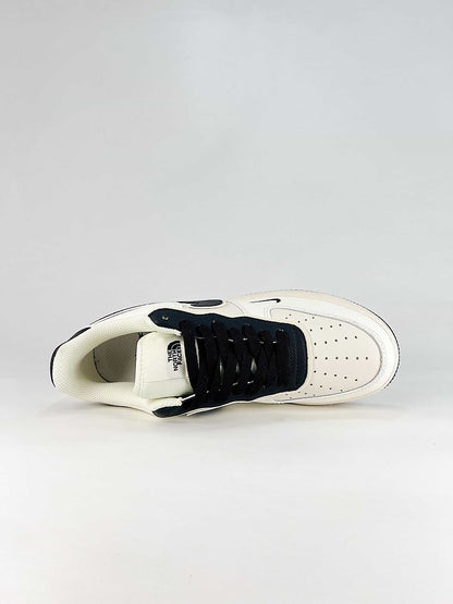 Nike x The North Face Air Force 1 07 Low LF6688-001 Logo Detail Sneakers White Black