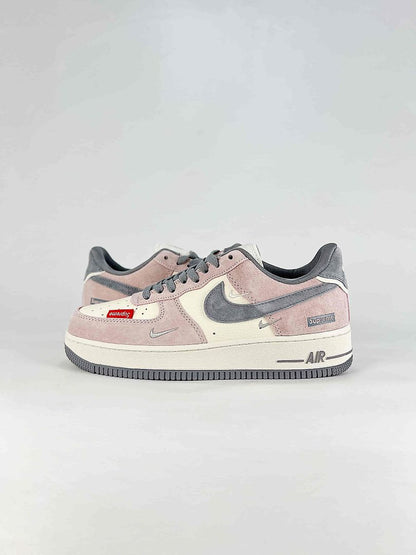 Nike x Supreme Air Force 1 07 Low LF6888-004 Graphic Sneakers Pink Gray White