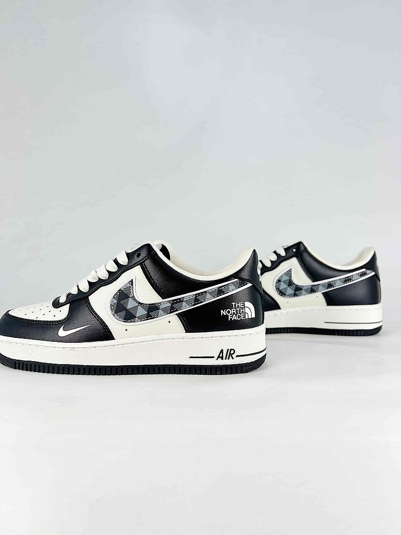 Nike x The North Face Air Force 1 07 Low WY0655-114 Graphic Sneakers Black White Gray