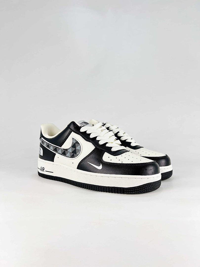 Nike x The North Face Air Force 1 07 Low WY0655-114 Graphic Sneakers Black White Gray