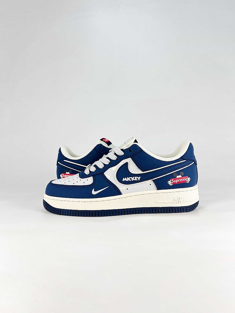 Nike x Supreme Air Force 1 07 Low XS1958-62 Mickey Graphic Sneakers Navy White Red