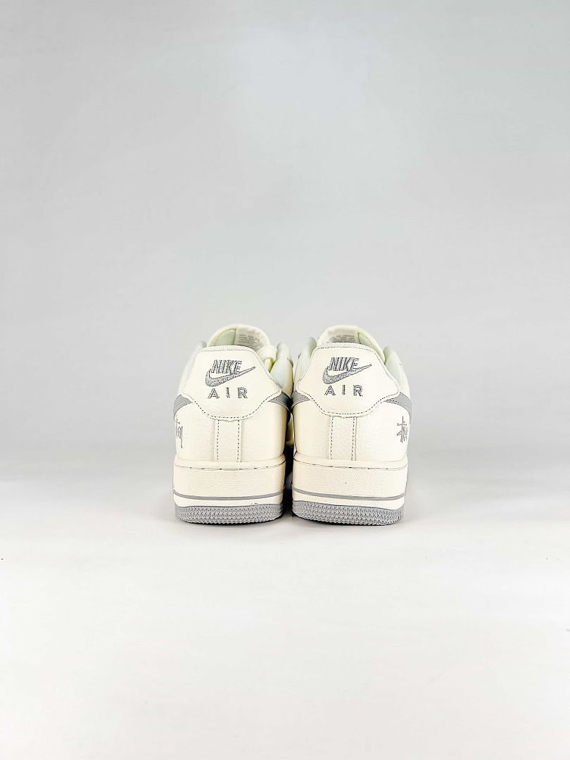 Nike x Stussy Air Force 1 Low DN9688-135 Cream White Grey Signature Detail Sneakers