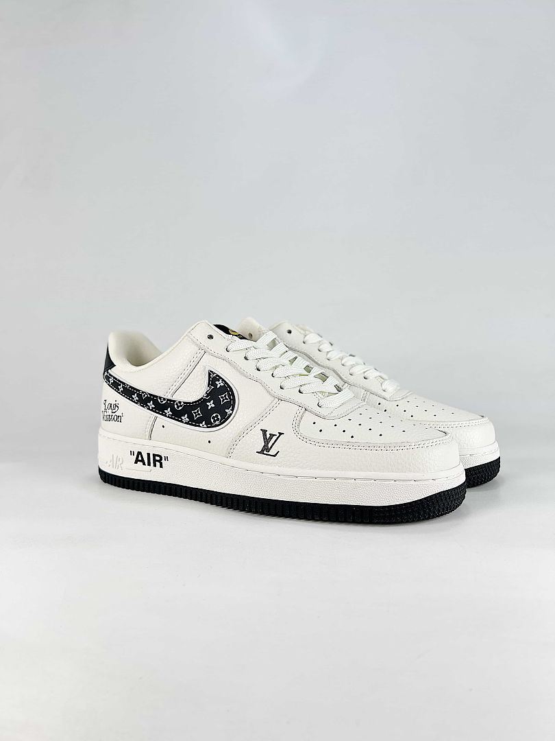 Nike x Louis Vuitton Air Force 1 07 Low WY0655-104 Monogram Swoosh Sneakers White Black