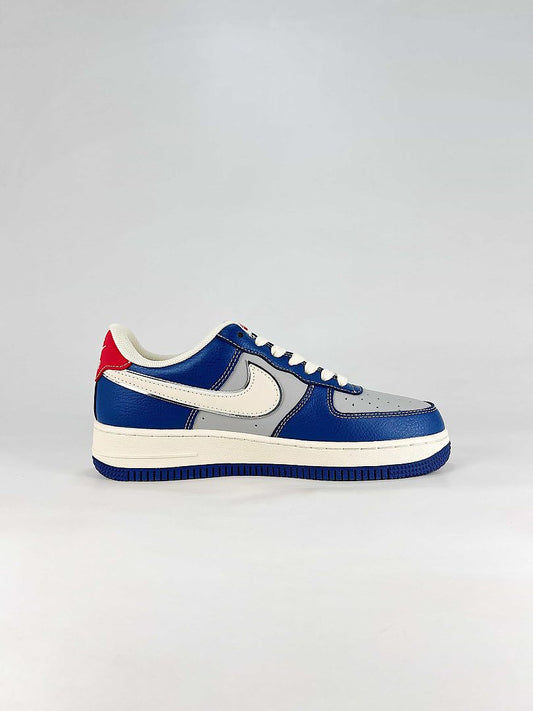 Nike x Supreme Air Force 1 07 Low XD2588-602 Supreme Detail Sneakers Royal Blue White Red