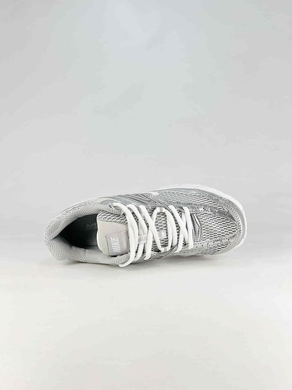 Nike Air Max Moto 2K HQ2056-011 Black Sneakers