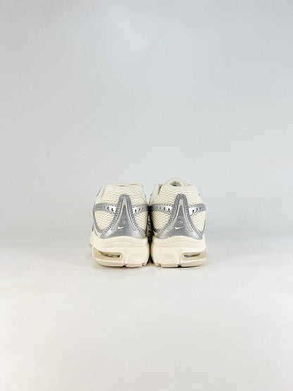 Nike Air Max Moto 2K Women's Shoes HQ2056-108 Pale Ivory