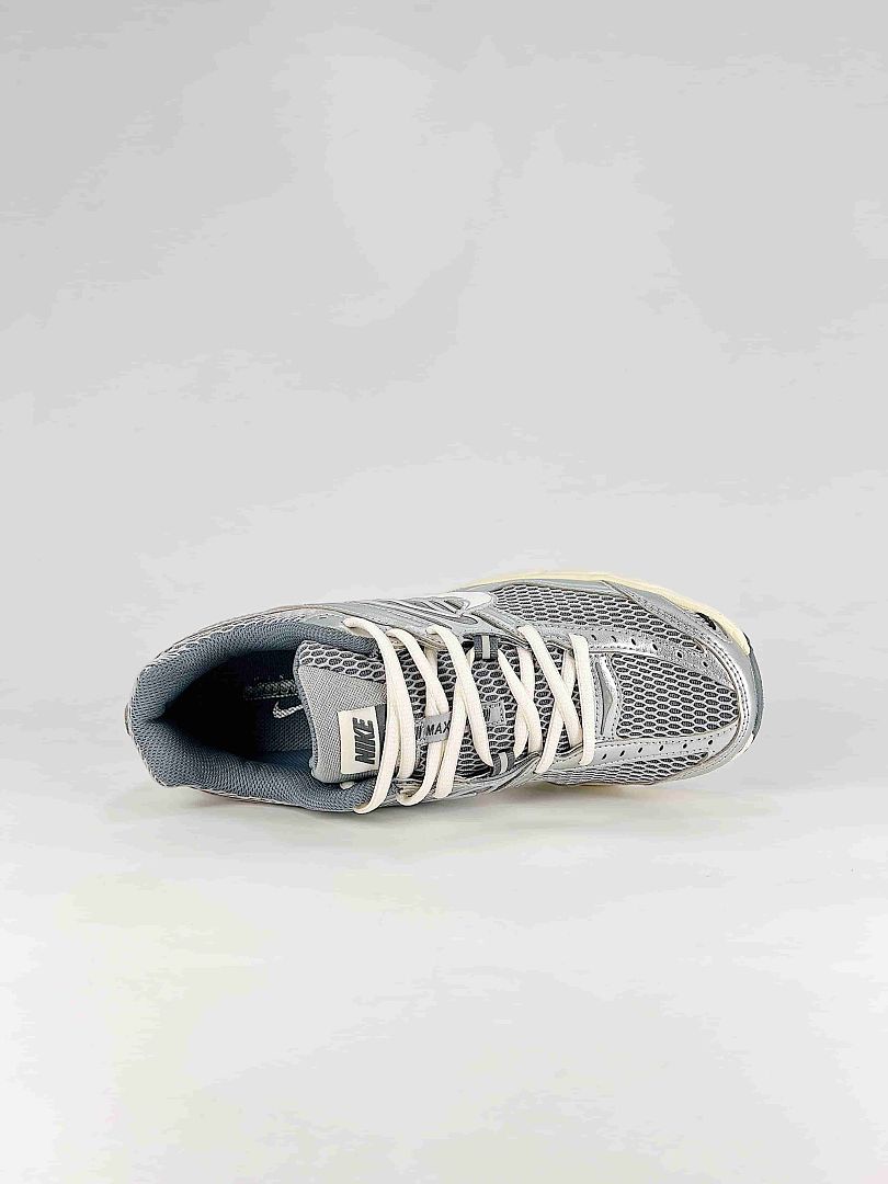 Nike Air Max Moto 2K IO7592-077 Reflective Mesh Sneakers Silver White Gray Cream