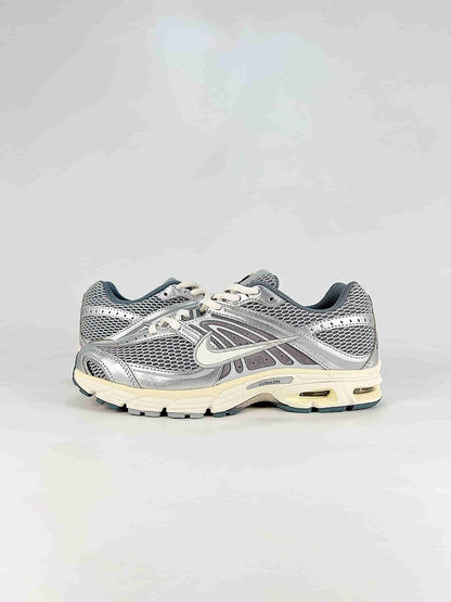 Nike Air Max Moto 2K IO7592-077 Reflective Mesh Sneakers Silver White Gray Cream