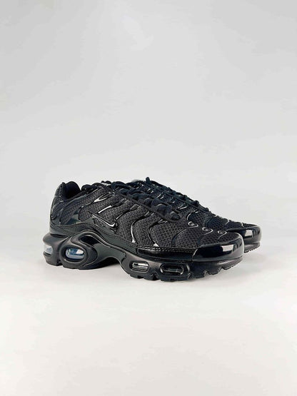 Nike Air Max Plus TN 604133-050 Black Sneakers