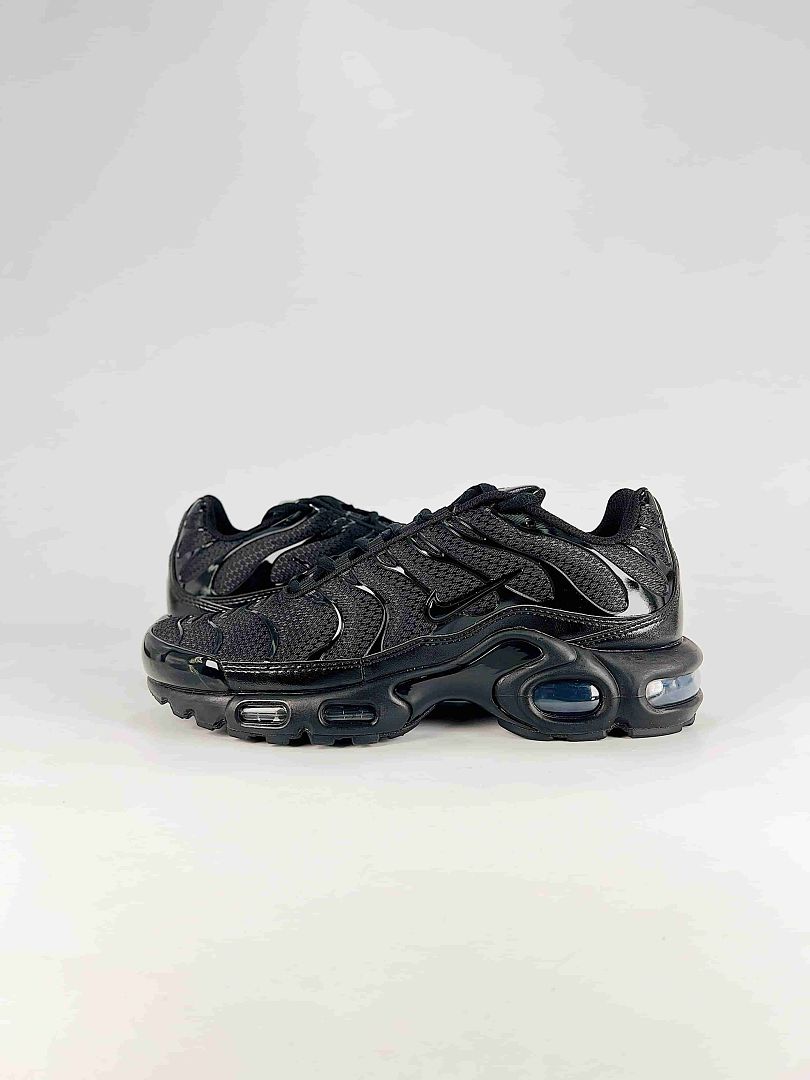 Nike Air Max Plus TN 604133-050 Black Sneakers