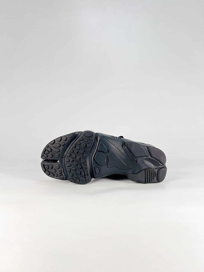 Nike Air Rift IR1226-002 Polka Dot Detail Sneakers Black