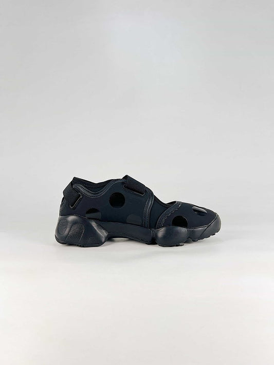 Nike Air Rift IR1226-002 Polka Dot Detail Sneakers Black