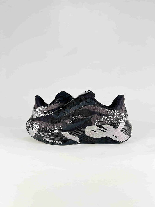 Nike Pegasus 42 IO3928-001 Speckled Graphic Sneakers Black White Silver