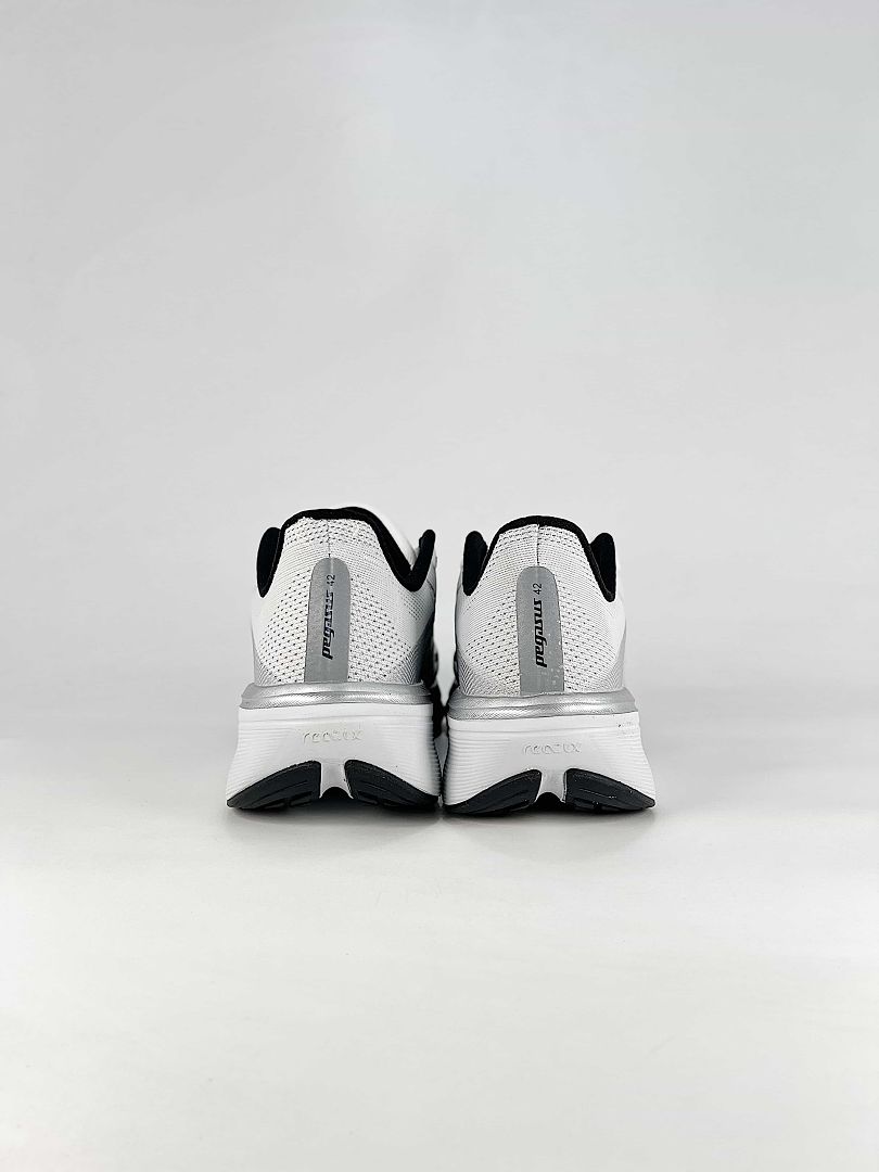 Nike Pegasus 42 II7210-100 Zoom Air Detail Sneakers White Gray Silver