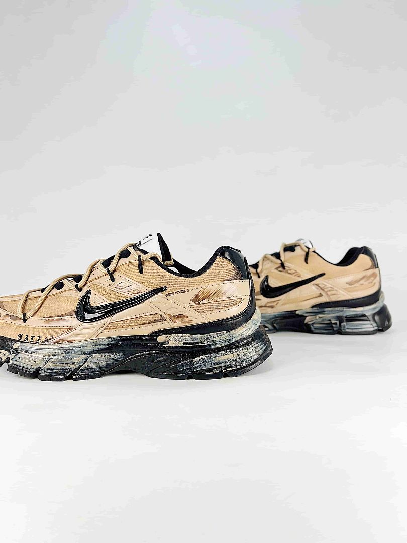 Nike Initiator 394055-500 Classic Low Top Retro Running-Inspired Sneakers
