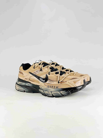 Nike Initiator 394055-500 Classic Low Top Retro Running-Inspired Sneakers