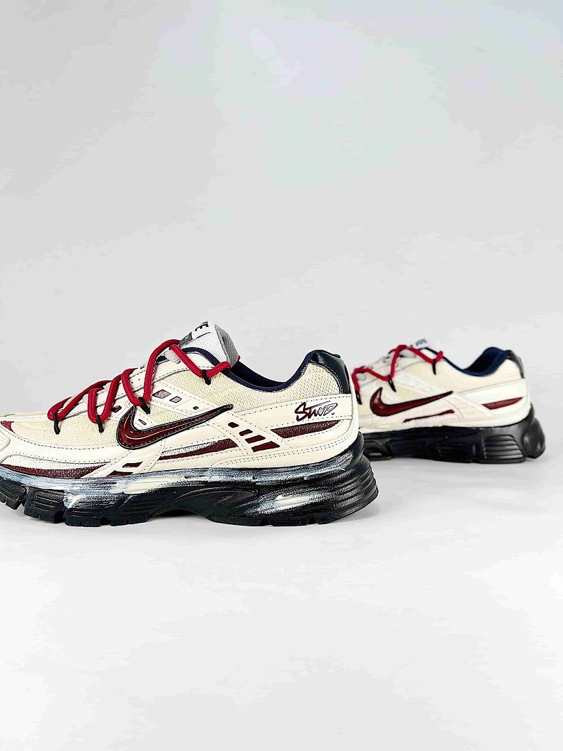Nike Initiator HQ1183-141 Cream Burgundy Red Black Navy Detail Low Top Sneakers