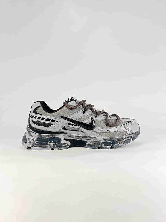 Nike Initiator HQ1183-141 White Grey Black Classic Low Top Retro Running Sneakers