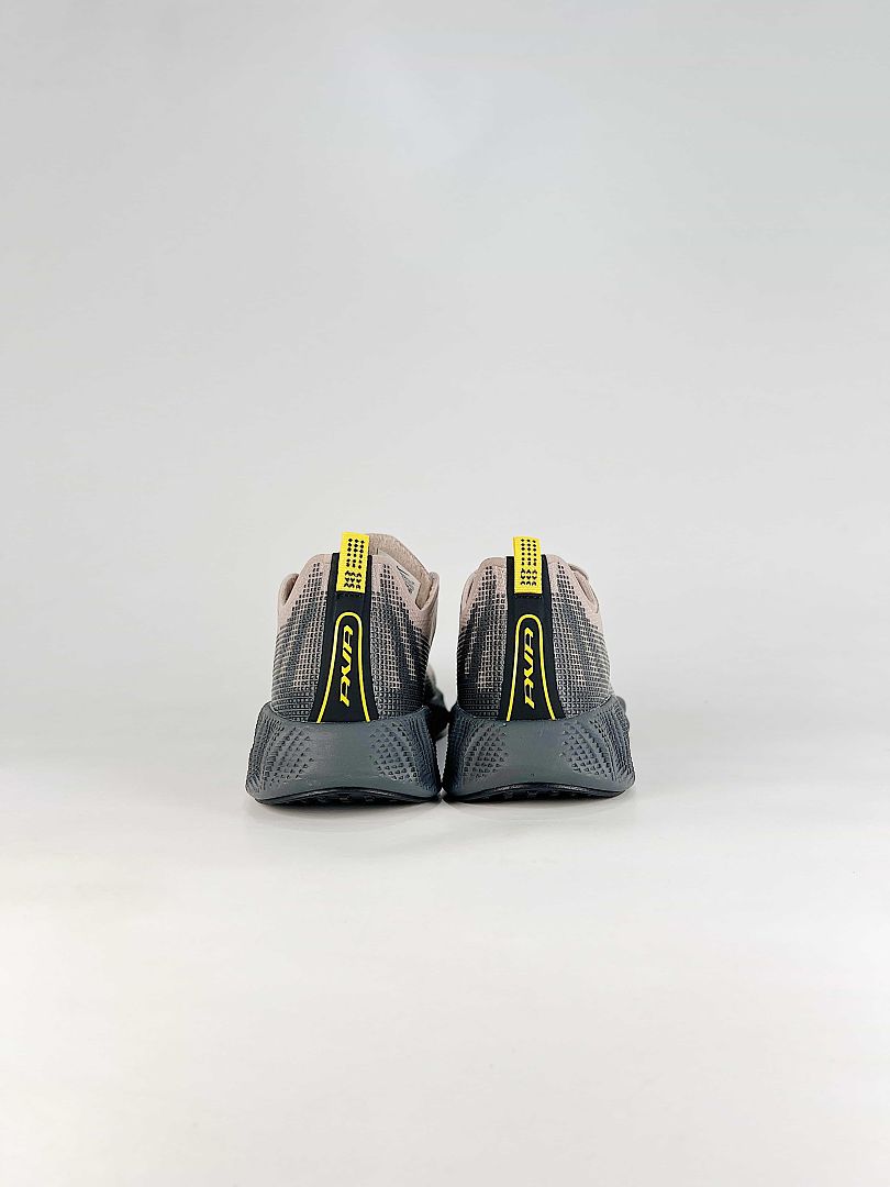 Nike Ava Rover GORE-TEX IQ7633-002 Beige Grey Black Volt Outdoor Trail Sneakers