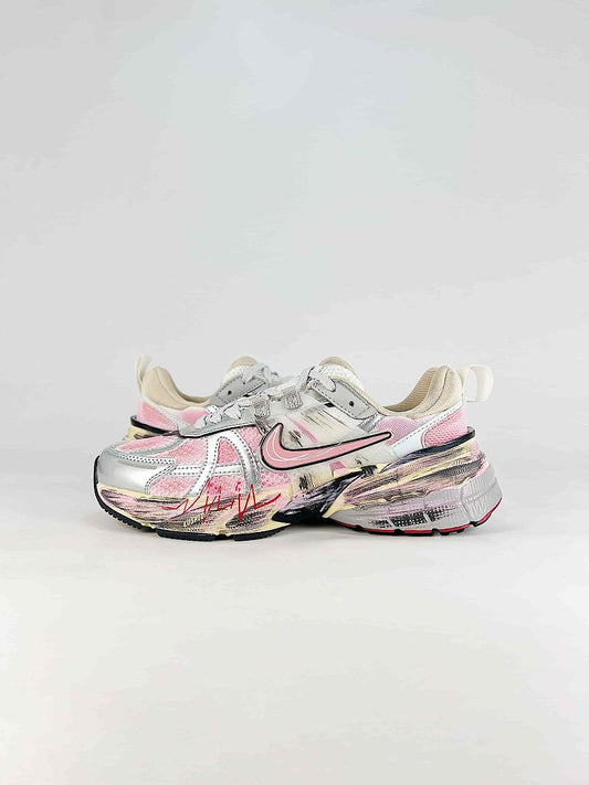 Nike V2K Run FD0736-100 White Pink Silver Retro Sneakers