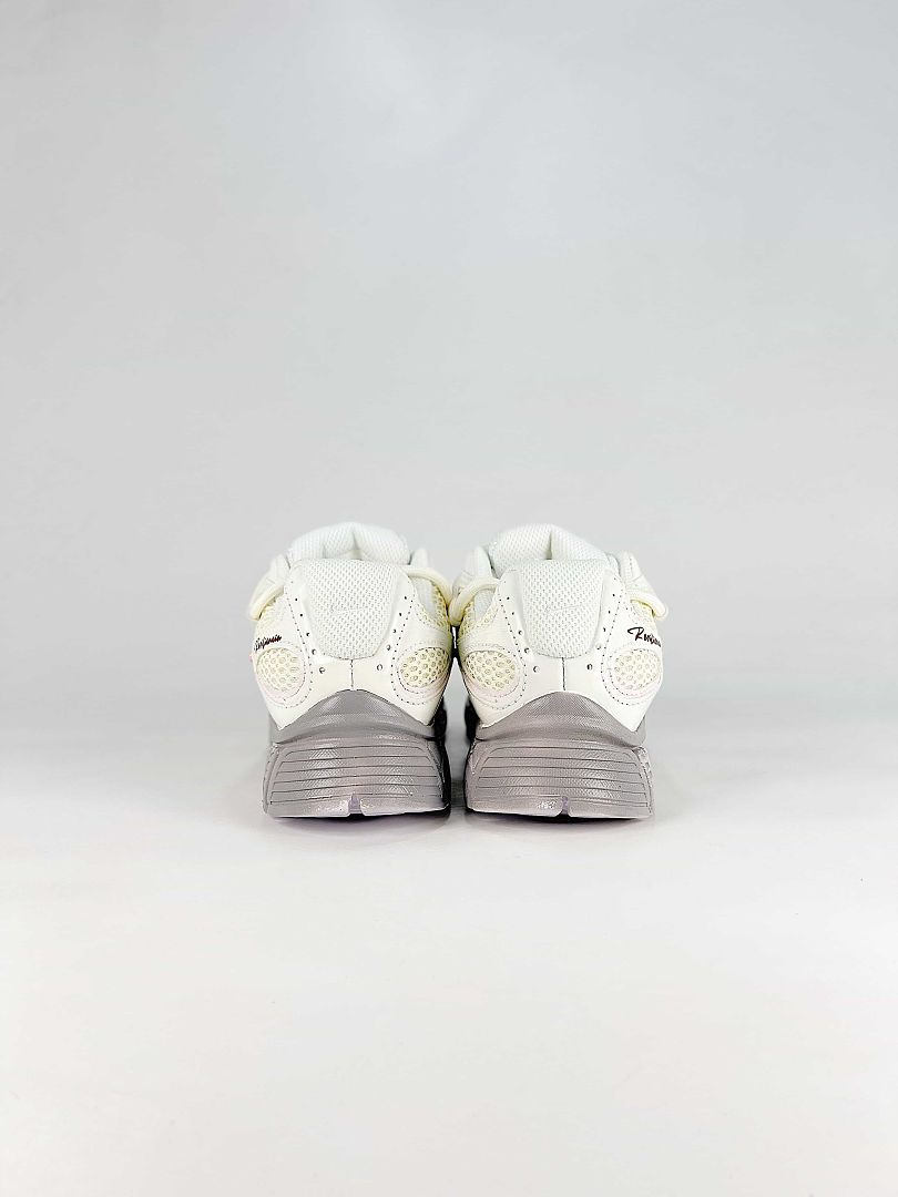 Nike V2K Run V2 HJ4497-001 White Pink Grey Retro Sneakers